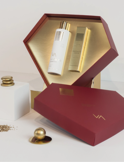 CHRISTMAS BOX 2021 - KIT_x000D__x000D_
 / صندوق الكريسماس 2021 - مجموعة كاملة 