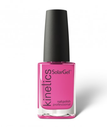 Kinetics SolarGel Nail Polish Pink Drink #370 / طلاء أظافر من كينتيكس سولار جل بينك درينك  #370